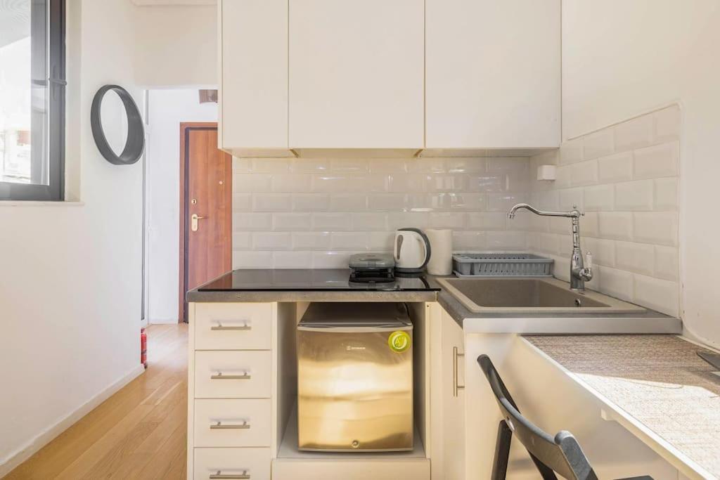 Downtown 22Sqm Green Nest King-Size Bed Atenas Exterior foto